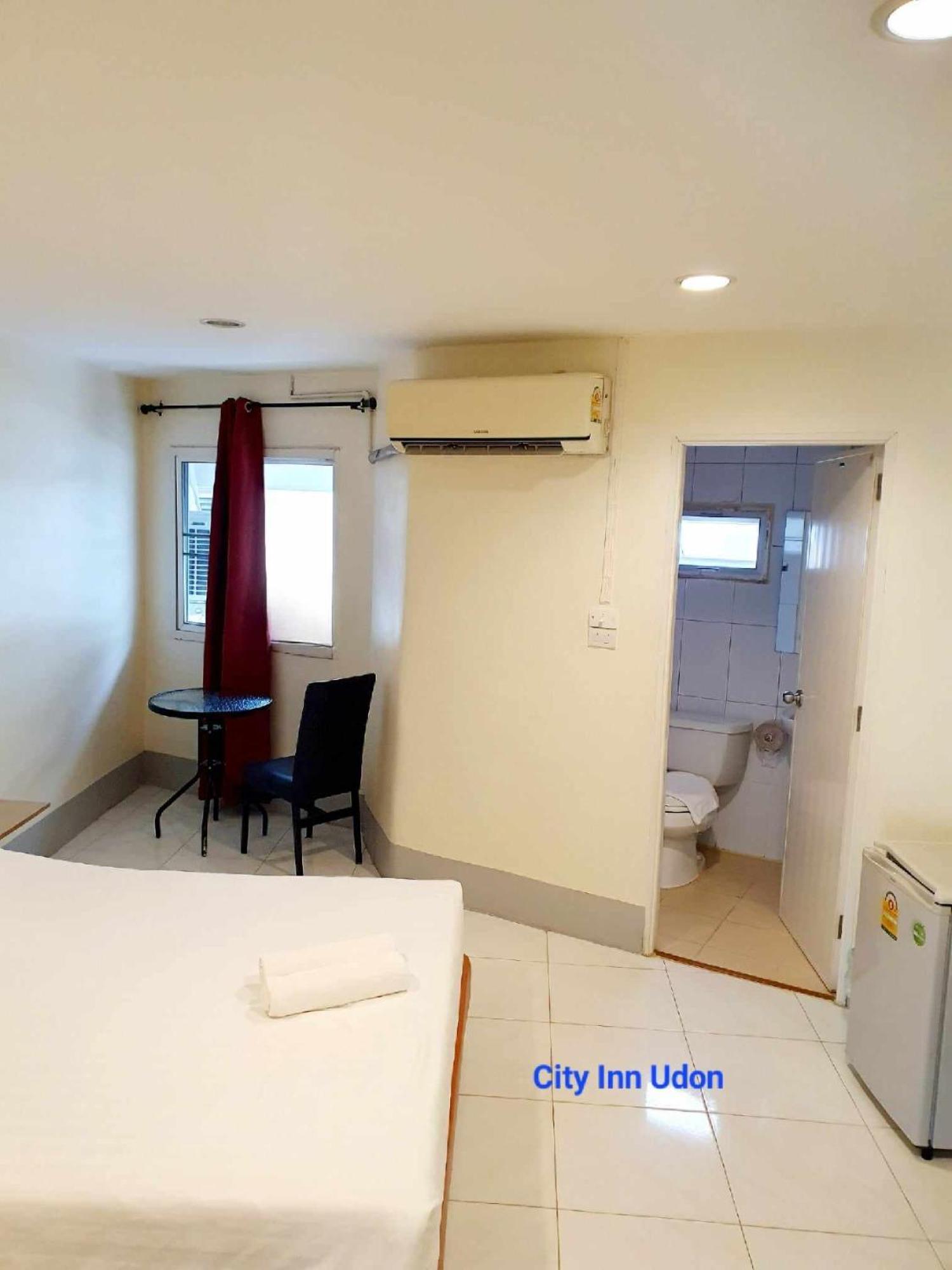 City Inn Udonthani Buitenkant foto