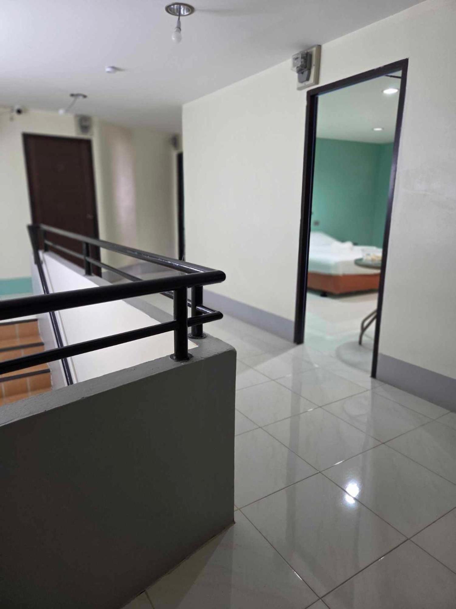 City Inn Udonthani Buitenkant foto