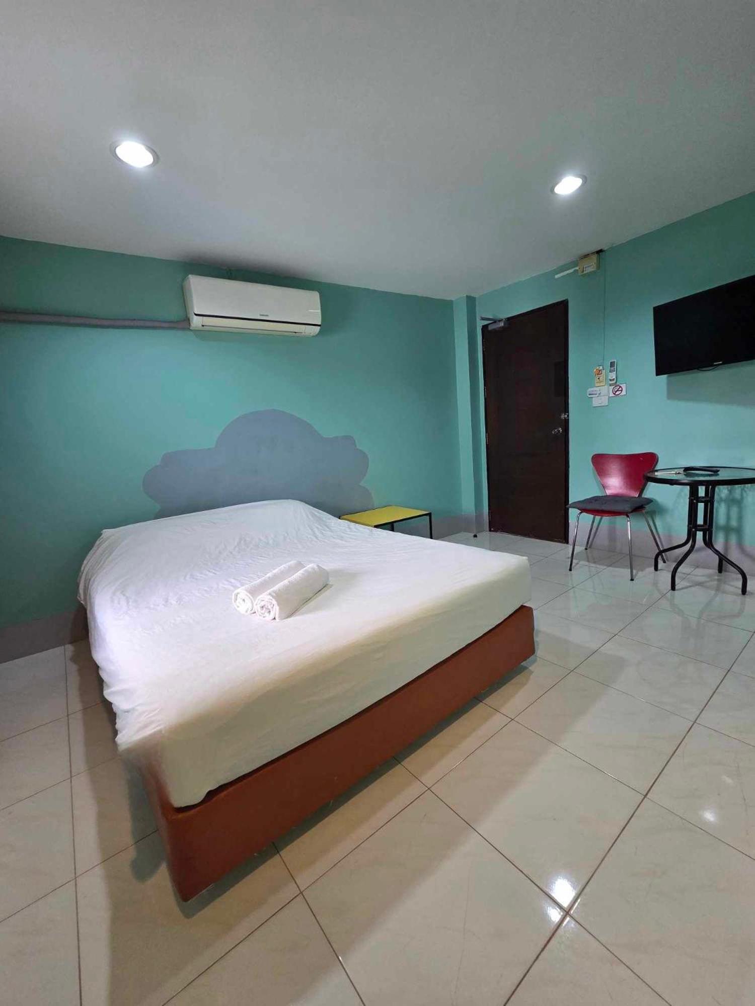 City Inn Udonthani Buitenkant foto